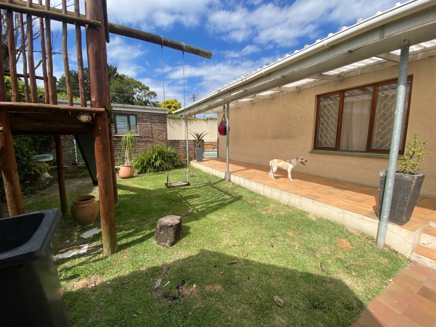 To Let 3 Bedroom Property for Rent in Chiselhurst Eastern Cape